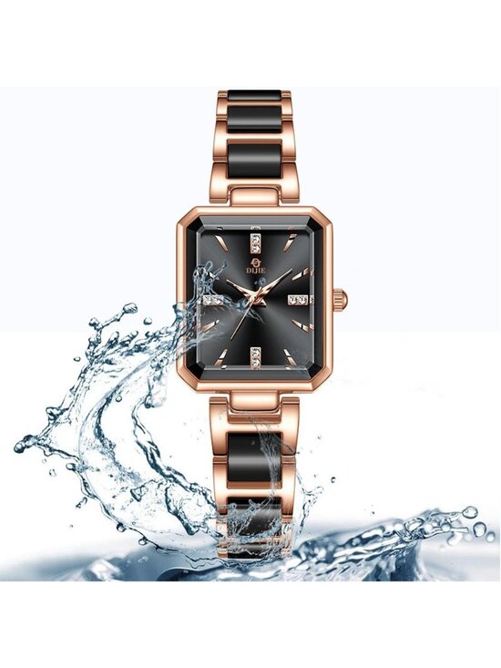 Women\'s Black Vintage Rectangular Dial Stylish Bracelet Waterproof Wrist Watch